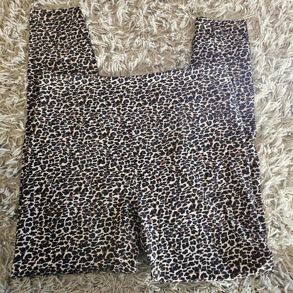 Old Navy Leopard Print Leggings Size LP
